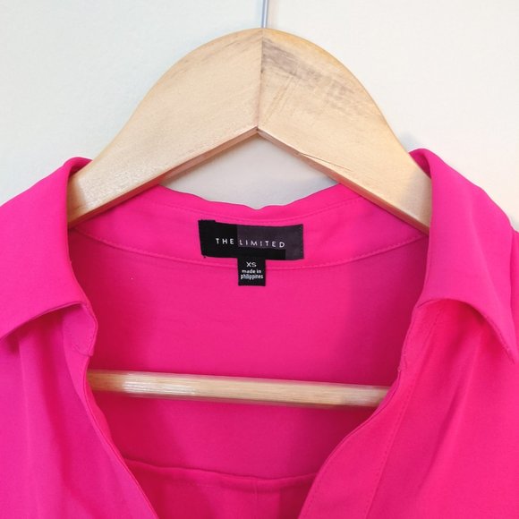 EXPRESS bright pink sleeveless shirt - Picture 2 of 2